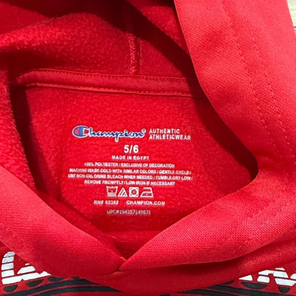 Champion Kids Bold Red Hooded sweatshirt size 5/6 athletic wear